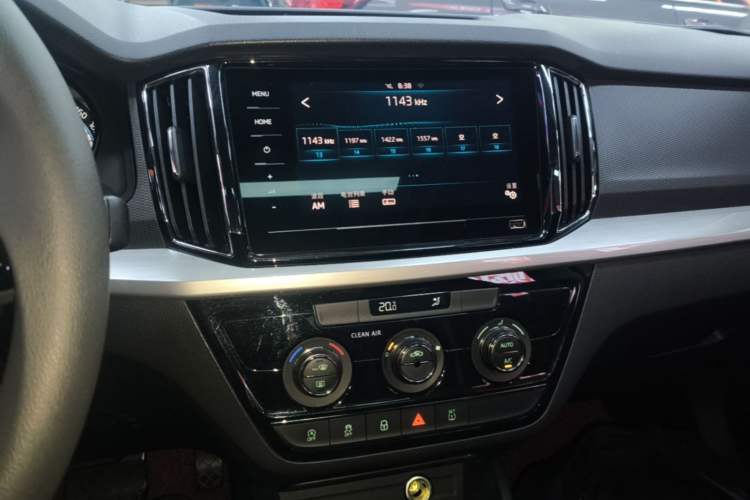 Used Skoda Kamiq 2020 GT 1.5L Automatic Flagship Model China VI Standard Audio And AC Panel