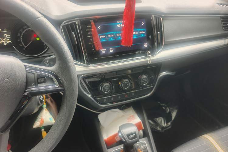 Used Skoda Kamiq 2020 Facelifted GT TSI 230 DSG Flagship Edition China VI Standard Audio And AC Panel