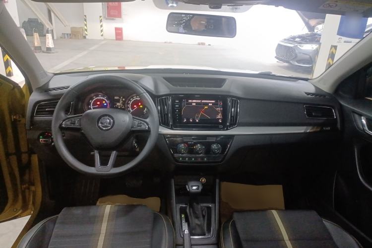 Used Skoda Kamiq 2020 Facelifted GT 1.5L Automatic Flagship Version China VI Standard Center Console
