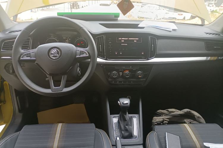 Used Skoda Kamiq 2020 Facelifted GT 1.5L Automatic Flagship Version China VI Standard Center Console