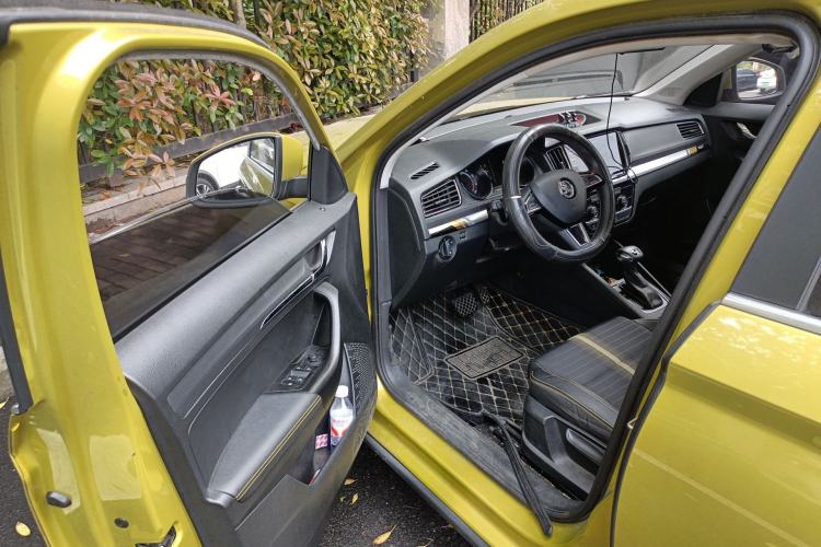 Used Skoda Kamiq 2020 GT 1.5L Automatic Flagship Model China VI Standard Driver Seat