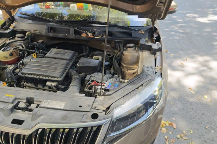 Used Skoda Kamiq 2020 1.5L Automatic Comfort Edition Engine Bay Left