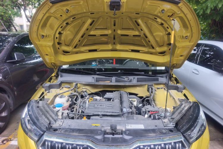 Used Skoda Kamiq 2020 Facelifted GT TSI 230 DSG Flagship Edition China VI Standard Engine Bay