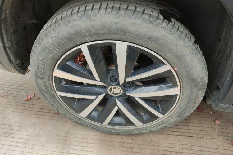 Used Skoda Kamiq 2020 1.5L Automatic Comfort Edition Exterior 5