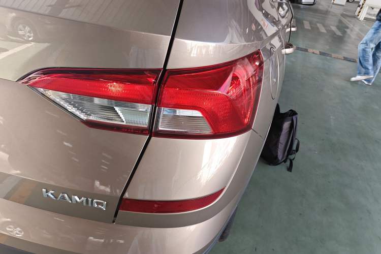 Used Skoda Kamiq 2020 1.5L Automatic Comfort Edition Exterior 6