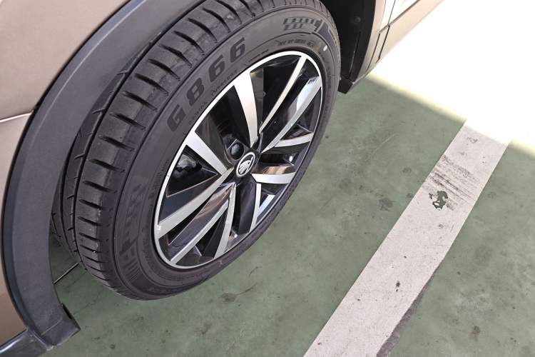 Used Skoda Kamiq 2020 1.5L Automatic Comfort Edition Exterior 7