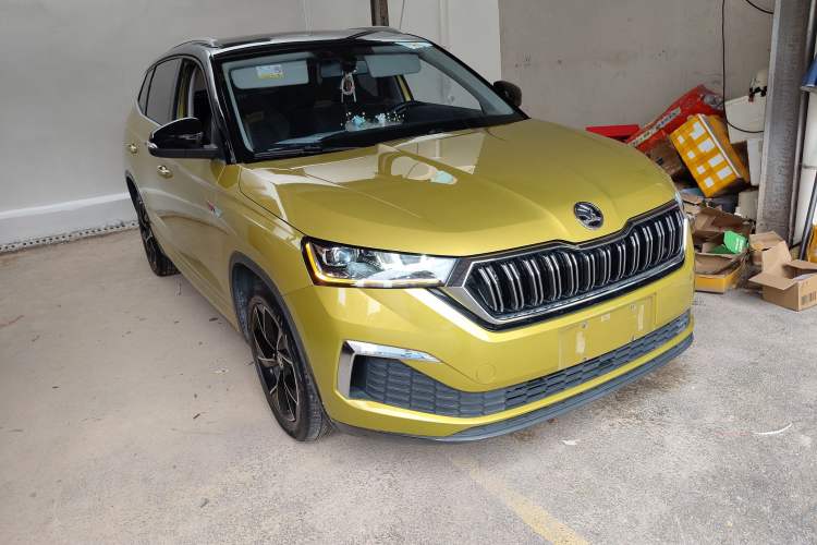 Used Skoda Kamiq 2020 GT TSI 230 DSG Flagship Edition China VI standard Front Right 45 Deg