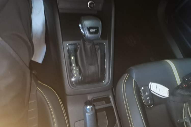 Used Skoda Kamiq 2020 GT TSI 230 DSG Flagship Edition China VI standard Gear Lever