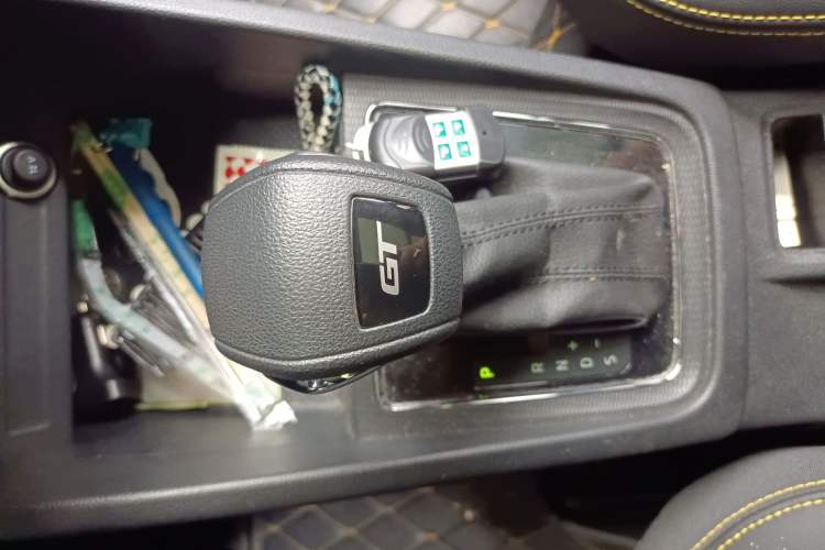 Used Skoda Kamiq 2020 GT 1.5L Automatic Flagship Model China VI Standard Gear Lever