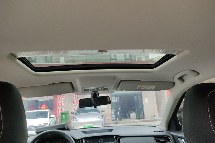 Used Skoda Kamiq 2020 1.5L Automatic Comfort Edition Headliner