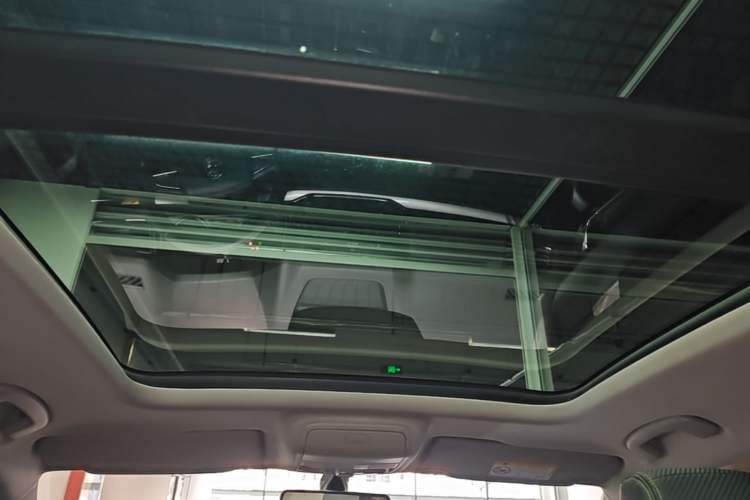 Used Skoda Kamiq 2020 GT TSI 230 DSG Flagship Edition China VI standard Headliner