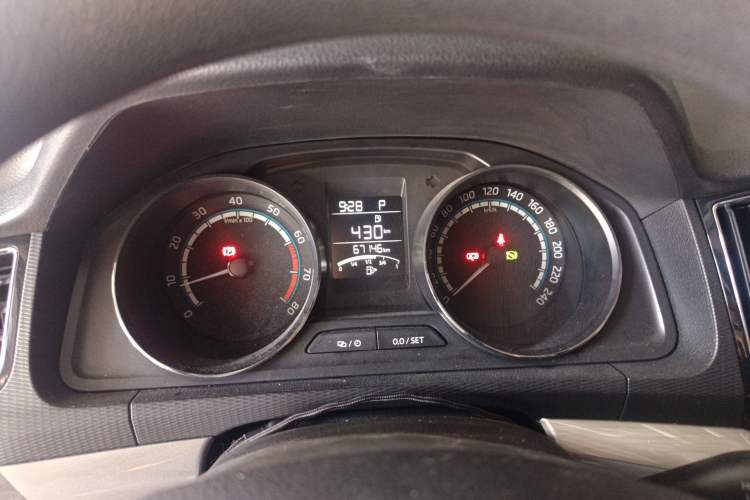 Used Skoda Kamiq 2020 GT TSI 230 DSG Flagship Edition China VI standard Instrument Cluster