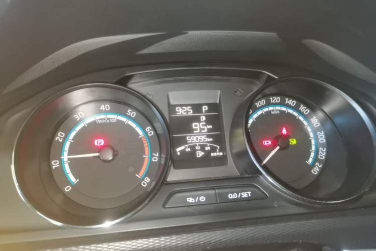 Used Skoda Kamiq 2020 GT TSI 230 DSG Flagship Edition China VI standard Instrument Cluster