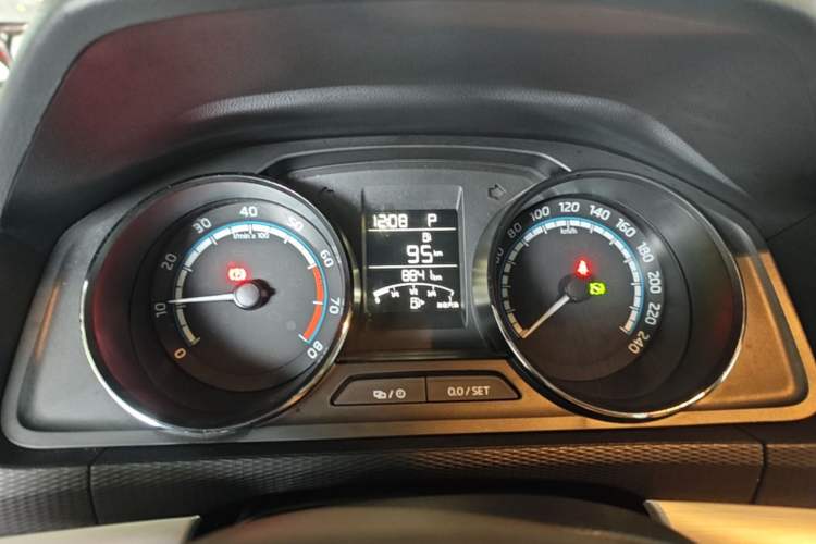 Used Skoda Kamiq 2020 Facelifted GT 1.5L Automatic Flagship Version China VI Standard Instrument Cluster