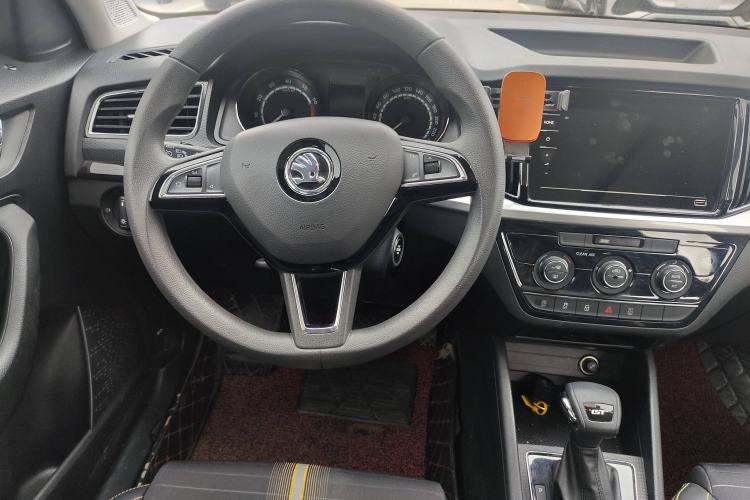 Used Skoda Kamiq 2020 Facelifted GT 1.5L Automatic Flagship Version China VI Standard Interior 2