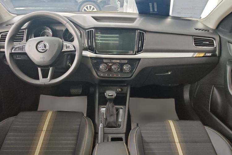 Used Skoda Kamiq 2020 GT TSI 230 DSG Flagship Edition China VI standard Interior 3