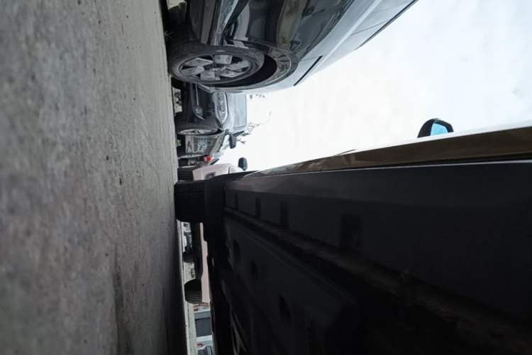 Used Skoda Kamiq 2020 GT TSI 230 DSG Flagship Edition China VI standard Left Side Sill