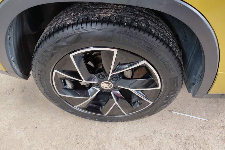 Used Skoda Kamiq 2020 GT TSI 230 DSG Flagship Edition China VI standard Right Rear Wheel Hub