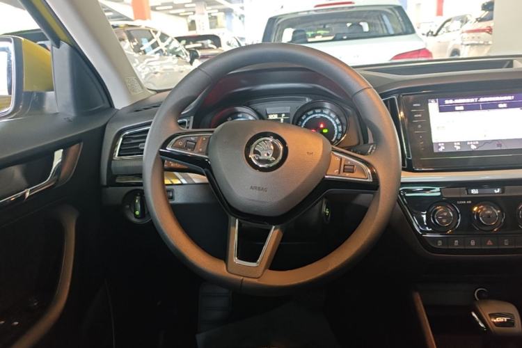 Used Skoda Kamiq 2020 Facelifted GT 1.5L Automatic Flagship Version China VI Standard Steering Wheel