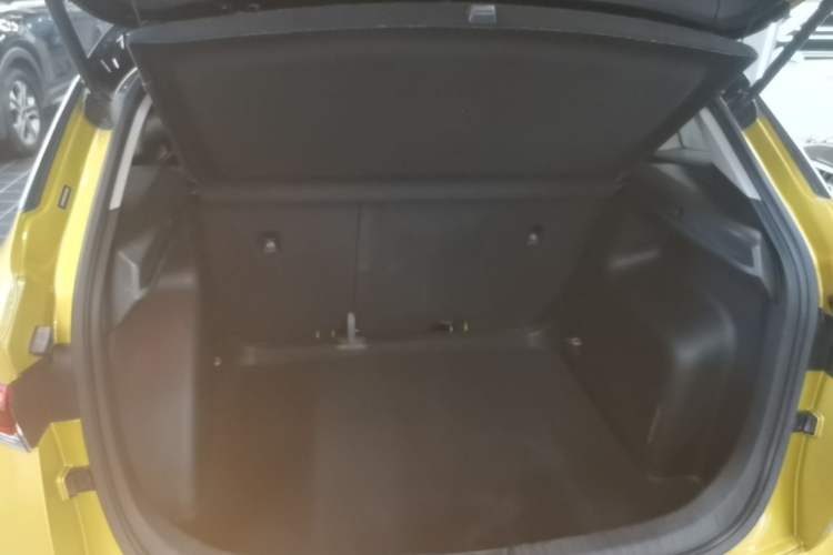 Used Skoda Kamiq 2020 GT TSI 230 DSG Flagship Edition China VI standard Trunk