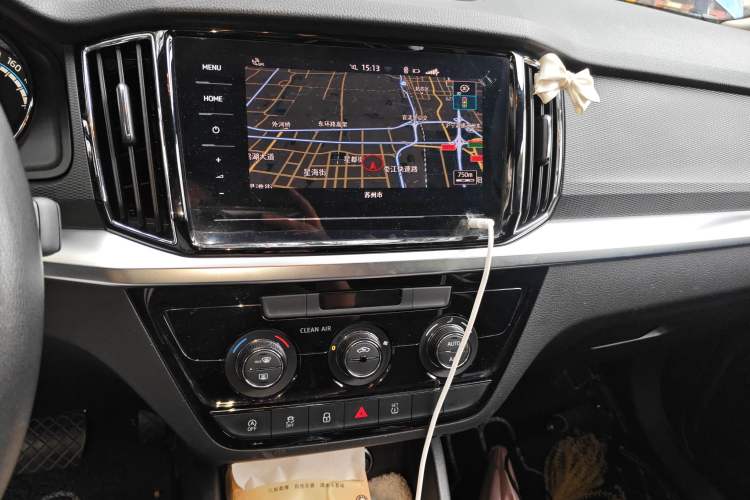 Used Skoda Kamiq 2021 1.5L Automatic Comfort Edition Audio And AC Panel