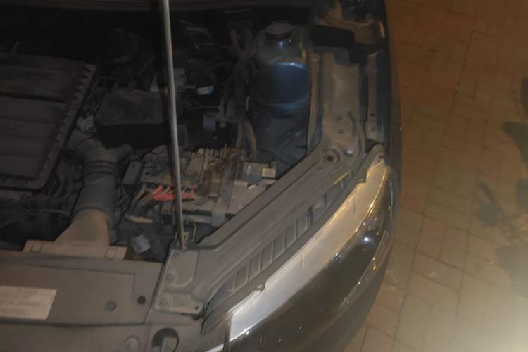Used Skoda Kamiq 2021 1.5L Automatic Comfort Edition Engine Bay Left
