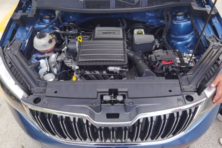 Used Skoda Kamiq 2021 1.5L Automatic Comfort Edition Engine Bay