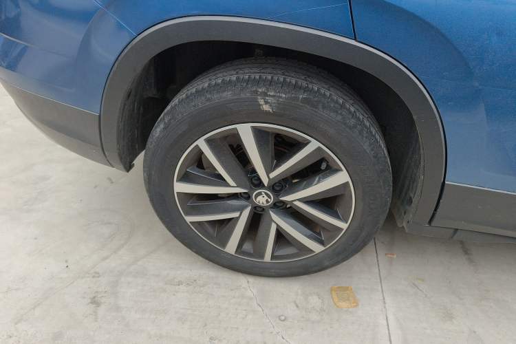 Used Skoda Kamiq 2021 1.5L Automatic Comfort Edition Exterior 8