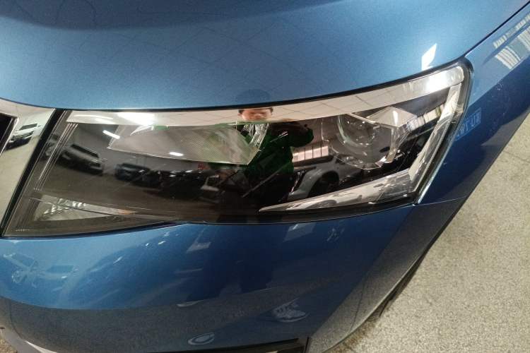Used Skoda Kamiq 2021 1.5L Automatic Comfort Edition Left Front Headlight