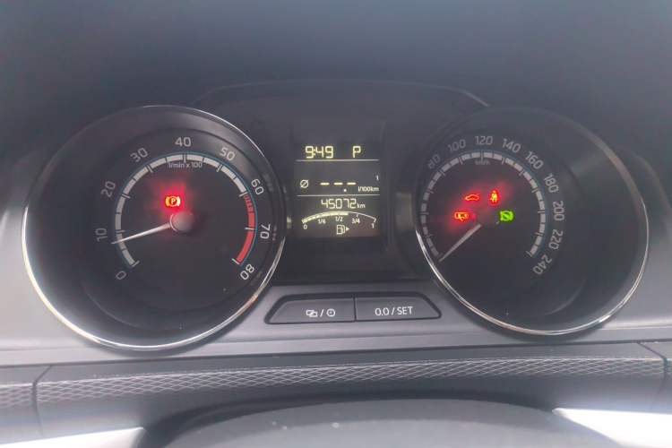 Used Skoda Kamiq 2021 GT 1.5L Automatic Flagship Edition Odometer Close Up