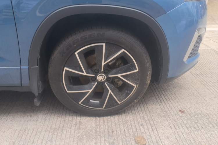 Used Skoda Kamiq 2021 GT 1.5L Automatic Flagship Edition Right Front Wheel Hub