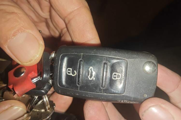 Used Skoda Kamiq 2021 1.5L Automatic Comfort Edition Vehicle Key
