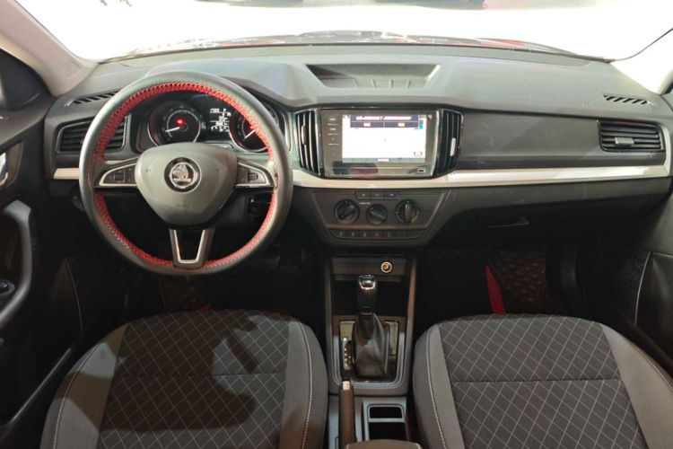 Used Skoda Kamiq 2021 1.5L Automatic Standard Edition Interior 2