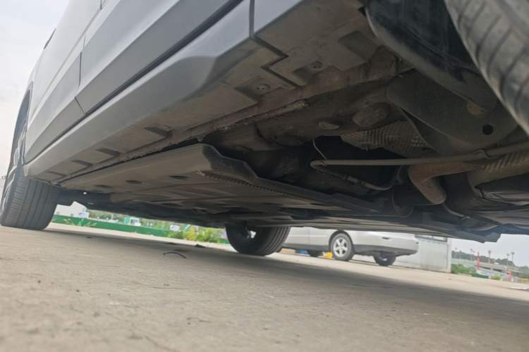 Used Skoda Kamiq 2021 1.5L Automatic Comfort Edition Left Side Sill