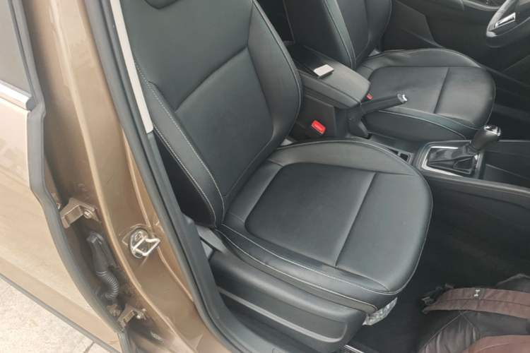 Used Skoda Kamiq 2021 1.5L Automatic Comfort Edition Right Front Seat