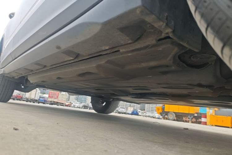 Used Skoda Kamiq 2021 1.5L Automatic Comfort Edition Right Side Sill