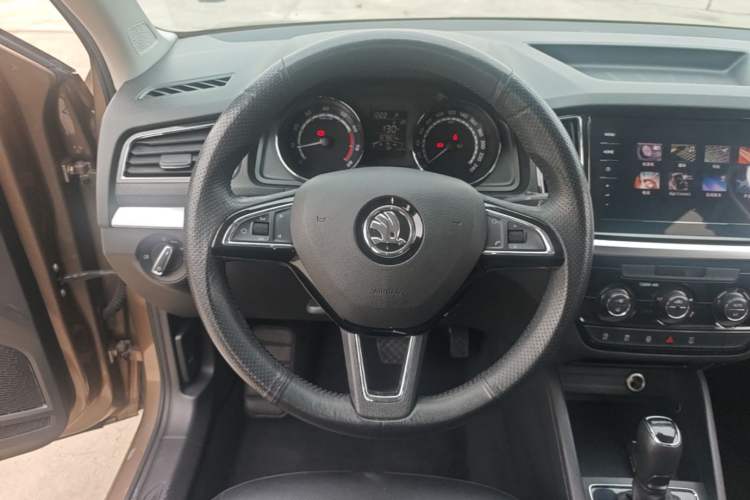 Used Skoda Kamiq 2021 1.5L Automatic Comfort Edition Steering Wheel