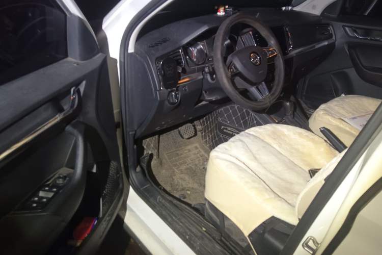 Used Skoda Kamiq 2021 1.5L Automatic Comfort Edition Driver Seat