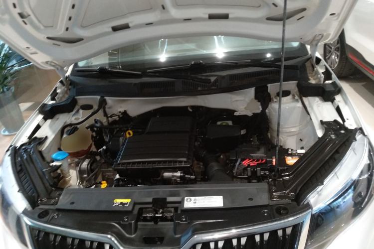 Used Skoda Kamiq 2021 1.5L Automatic Standard Edition Engine Bay
