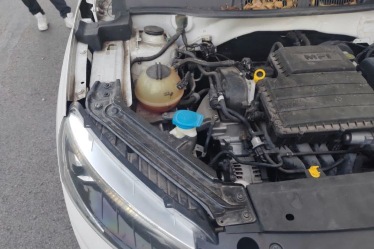 Used Skoda Kamiq 2021 1.5L Automatic Standard Edition Engine Bay Right