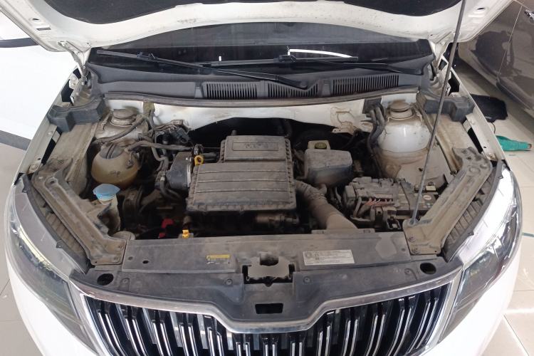 Used Skoda Kamiq 2021 1.5L Automatic Comfort Edition Engine Bay