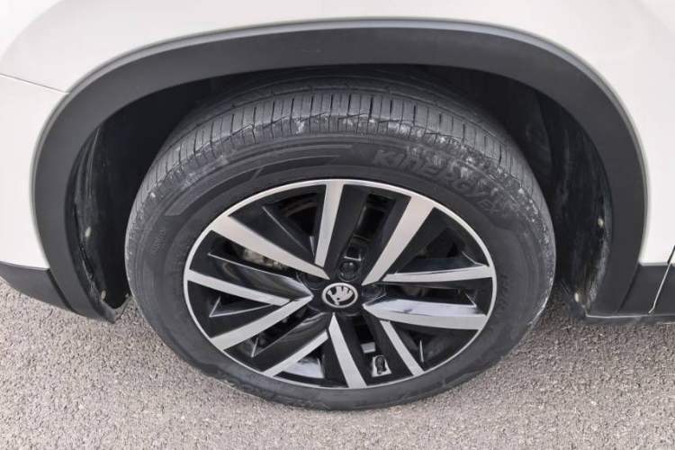 Used Skoda Kamiq 2021 1.5L Automatic Comfort Edition Exterior 3