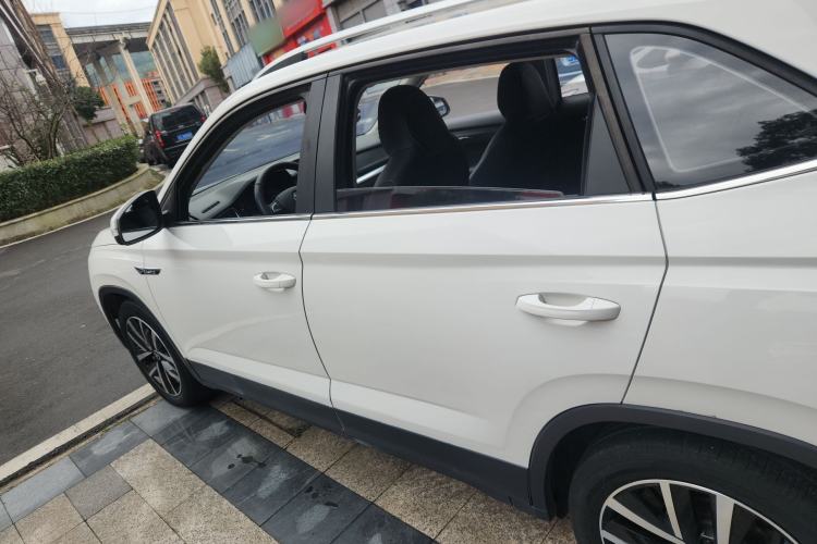 Used Skoda Kamiq 2021 1.5L Automatic Comfort Edition Exterior 3