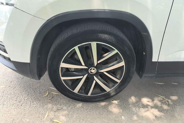 Used Skoda Kamiq 2021 1.5L Automatic Comfort Edition Exterior 4