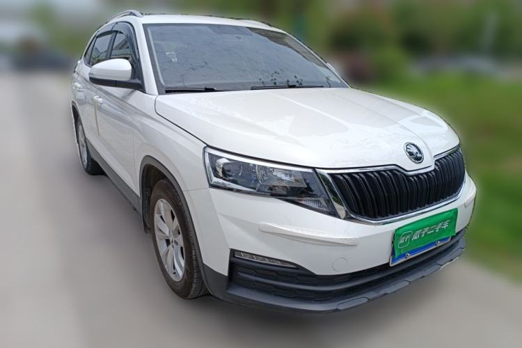 Used Skoda Kamiq 2021 1.5L Manual Standard Edition Front Right 45 Deg