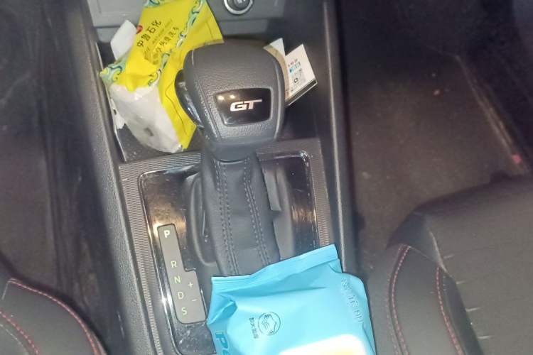 Used Skoda Kamiq 2021 GT 1.5L Automatic Flagship Edition Gear Lever