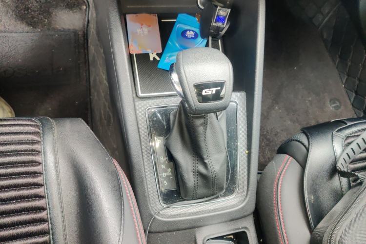 Used Skoda Kamiq 2021 GT TSI 230 DSG Flagship Edition Gear Lever
