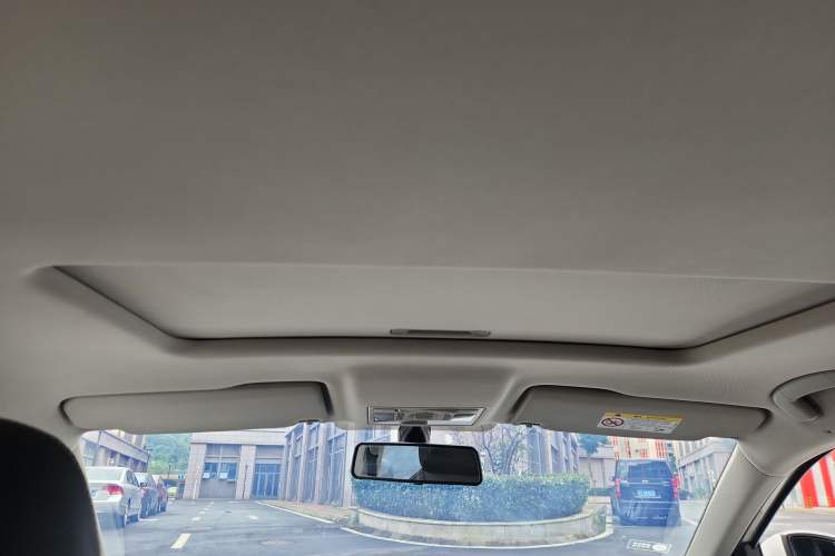 Used Skoda Kamiq 2021 1.5L Automatic Comfort Edition Headliner