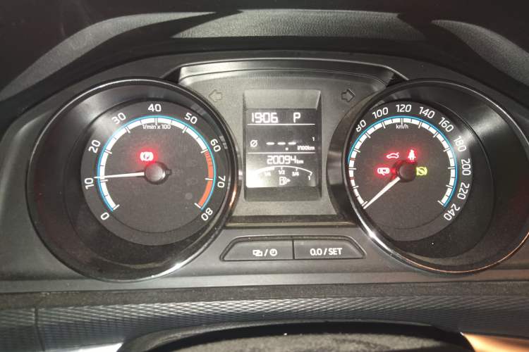 Used Skoda Kamiq 2021 1.5L Automatic Comfort Edition Instrument Cluster