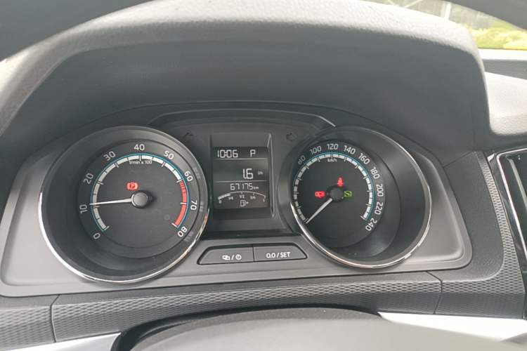 Used Skoda Kamiq 2021 1.5L Automatic Comfort Edition Instrument Cluster